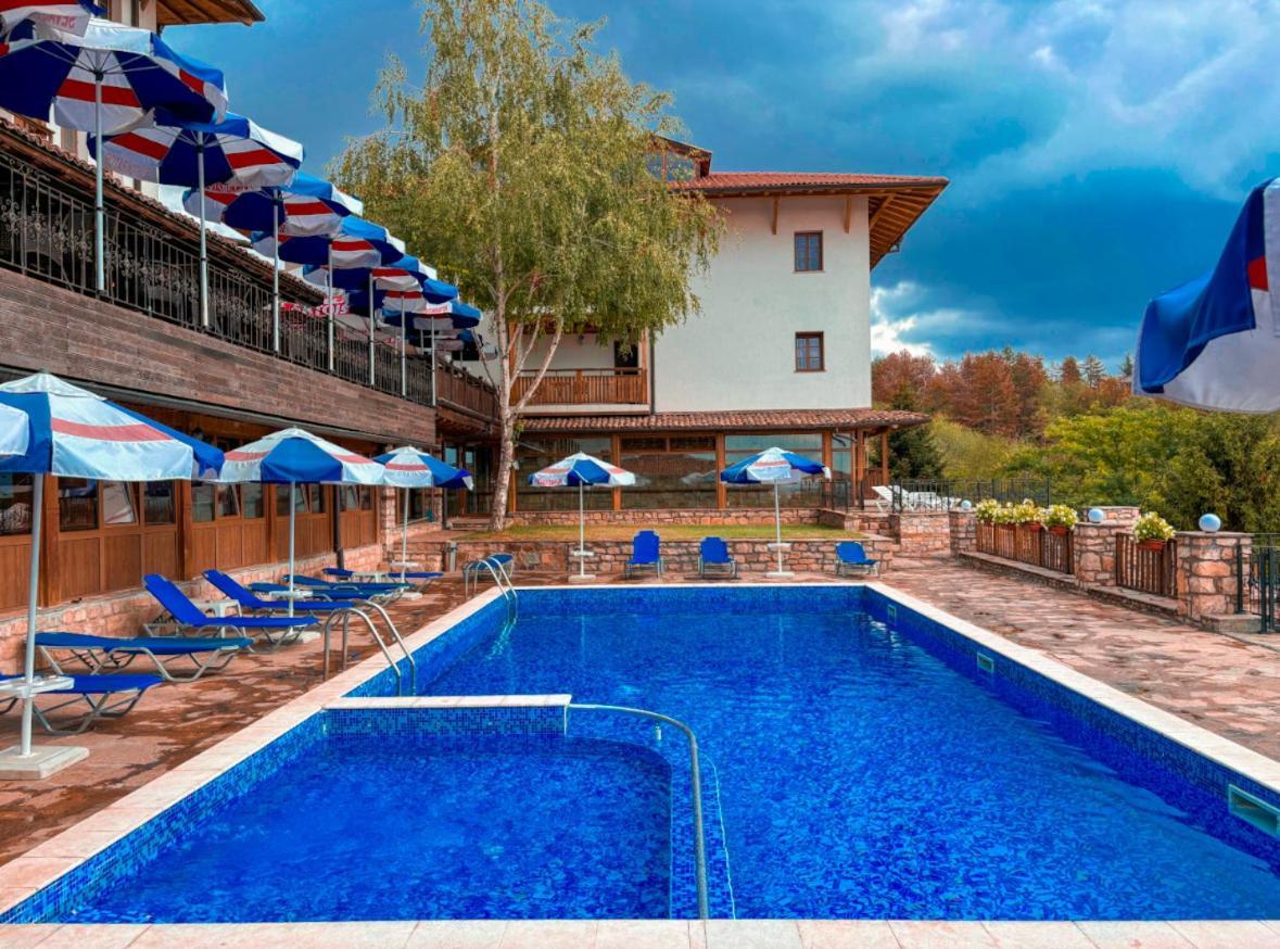 Sevastokrator Relax & Congress Hotel Arbanasi Buitenkant foto